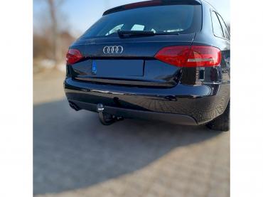 Audi A4 Avant Anhängerkupplung Brink abnehmbar Auto Till München